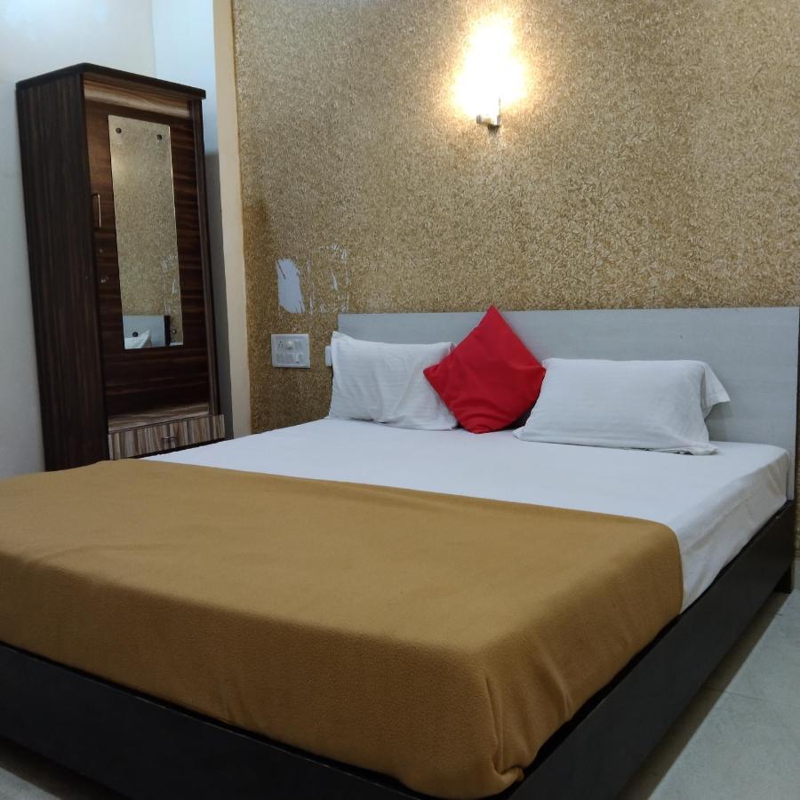 Shree Hotel Shivdhara Somnāth Εξωτερικό φωτογραφία